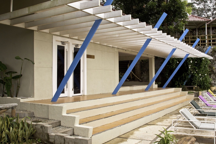 Imagen de los exteriores del Hotel Estancia Resort. Foto 9