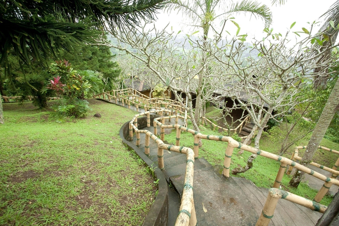 Imagen de los exteriores del Hotel Estancia Resort. Foto 10