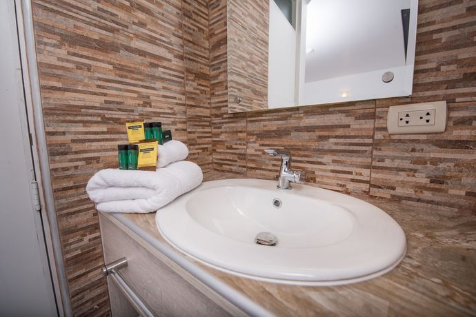 Imagen de la habitación del Hotel Estancia San Pedro. Foto 6