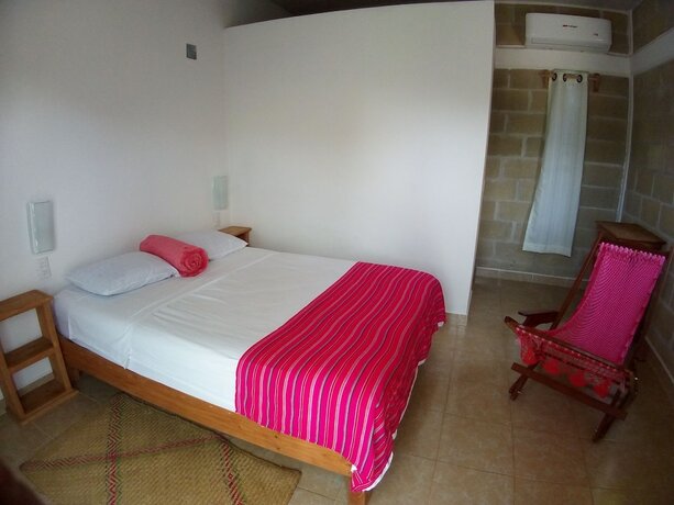 Imagen general del Hotel Estancia de Cort&eacute;s. Foto 9