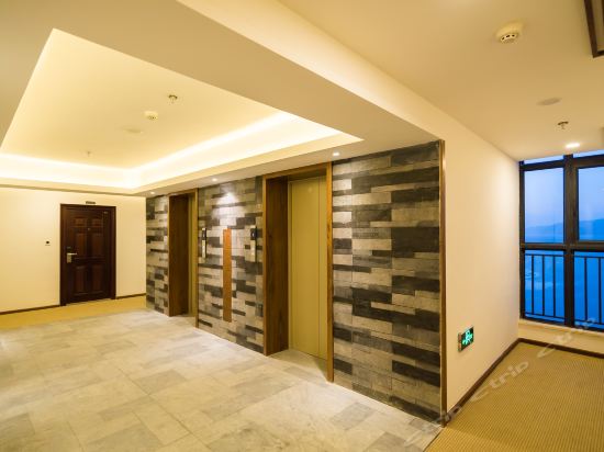 Imagen de los interiores del Hotel Estay Residence Dali. Foto 8