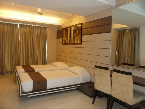 Imagen de la habitación del Hotel Esteem. Foto 23
