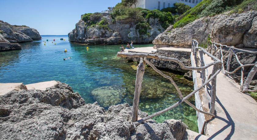 Imagen general del Hotel Estel Blanc Apartaments. Foto 4