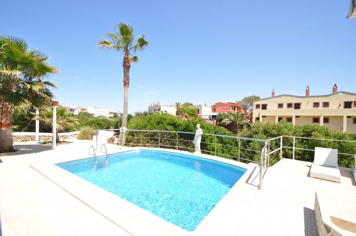 Imagen general del Hotel Estel Blanc Apartaments. Foto 7