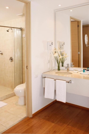 Imagen de la habitación del Hotel Estelar Blue. Foto 2