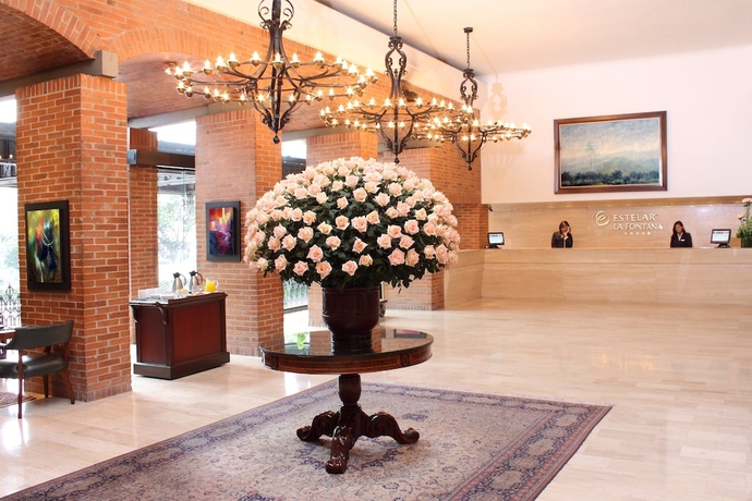 Imagen de los interiores del Hotel Estelar La Fontana. Foto 19