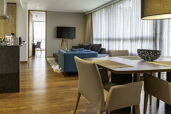 Imagen de la habitación del Hotel Estelar La Torre Suites. Foto 18