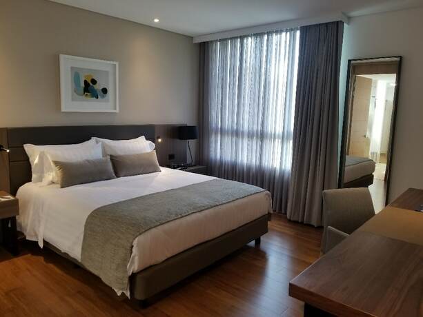 Imagen de la habitación del Hotel Estelar La Torre Suites. Foto 19