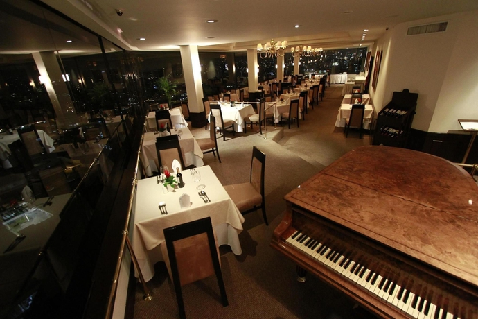 Imagen del bar/restaurante del Hotel Estelar Miraflores. Foto 1