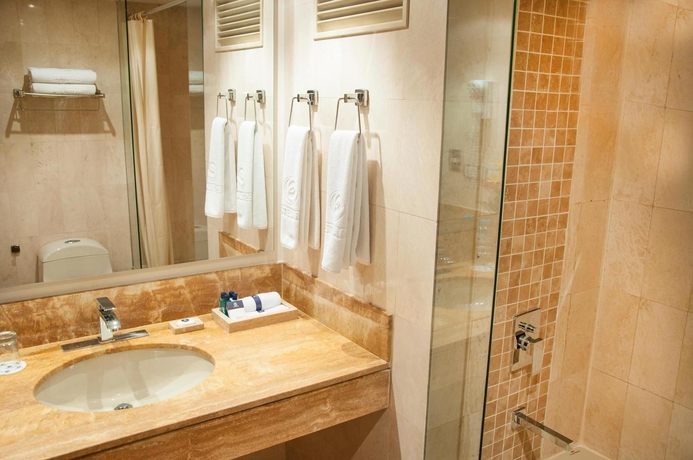 Imagen de la habitación del Hotel Estelar Miraflores. Foto 11