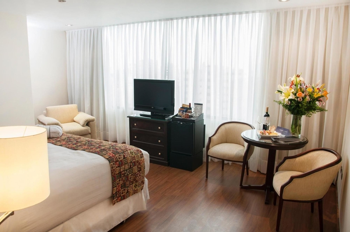 Imagen de la habitación del Hotel Estelar Miraflores. Foto 12