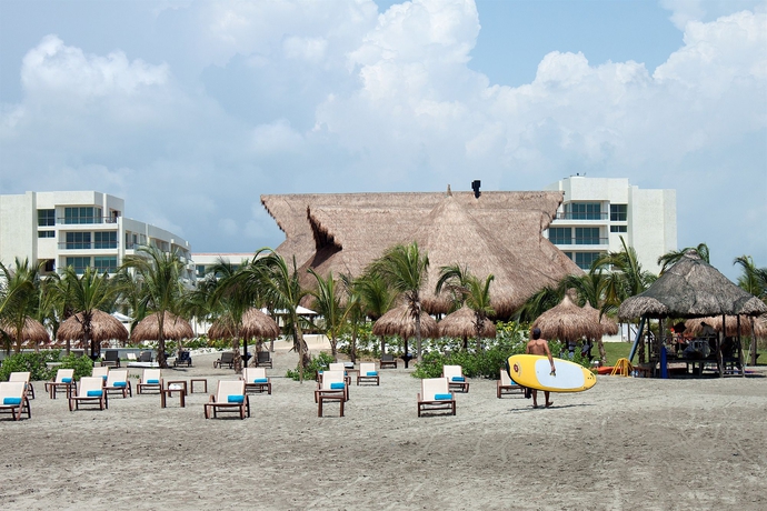 Imagen de los exteriores del Hotel Estelar Playa Manzanillo. Foto 9