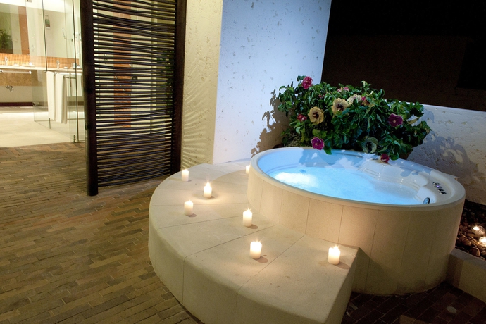 Imagen de los exteriores del Hotel Estelar Playa Manzanillo. Foto 12