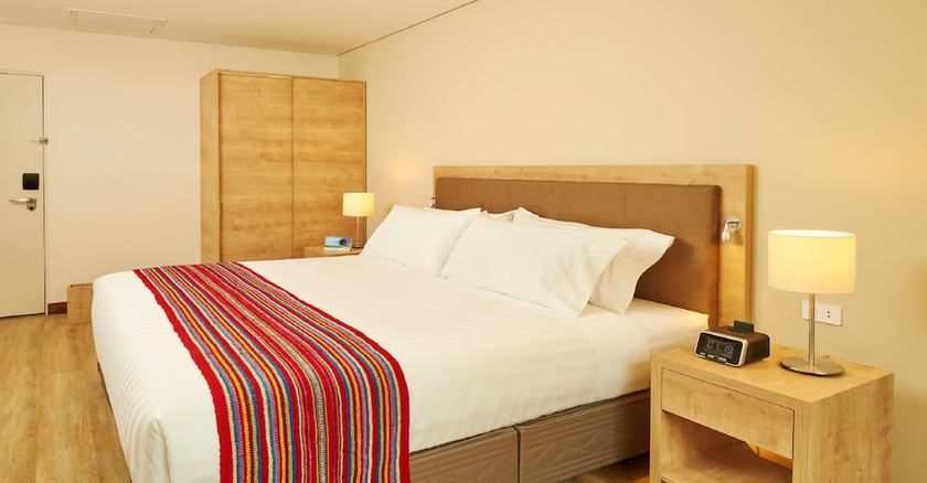 Imagen de la habitación del Hotel Estelar San Isidro. Foto 9