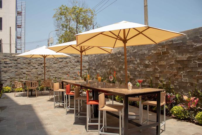 Imagen de la habitación del Hotel Estelar San Isidro. Foto 14