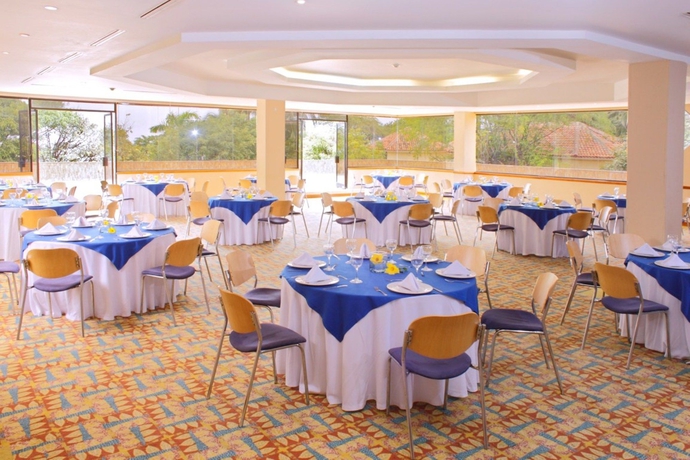 Imagen de los interiores del Hotel Estelar Santamar and Centro De Convenciones. Foto 13