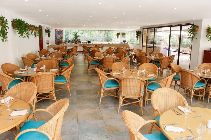 Imagen del bar/restaurante del Hotel Estelar Santamar and Centro De Convenciones. Foto 2