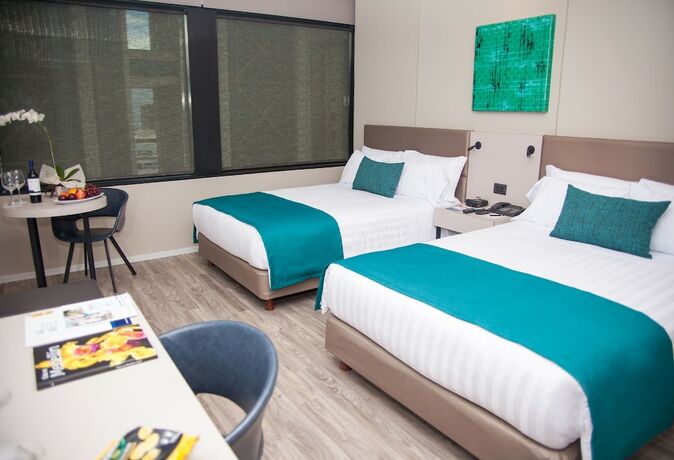 Imagen de la habitación del Hotel Estelar Square. Foto 18