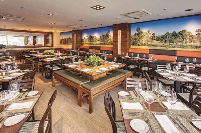 Imagen del bar/restaurante del Hotel Estelar Yopal. Foto 2