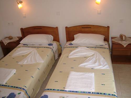 Imagen de la habitación del Hotel Estelle, Gerakini. Foto 4