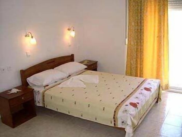 Imagen de la habitación del Hotel Estelle, Gerakini. Foto 6