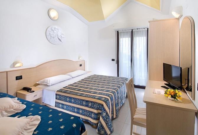 Imagen de la habitación del Hotel Estense, Gatteo a Mare. Foto 9