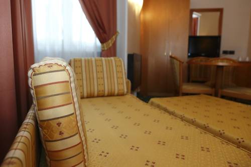 Imagen de la habitación del Hotel Estense, Modena. Foto 7