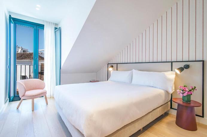 Imagen de la habitación del Hotel Estepona Patio. Foto 5