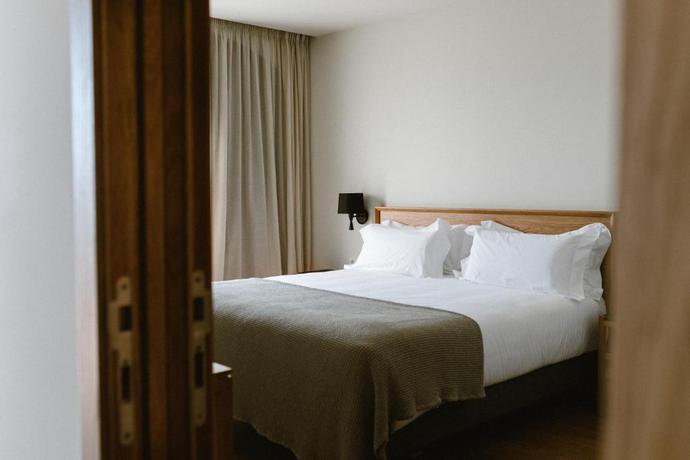 Imagen de la habitación del Hotel Estepona Plaza. Foto 7