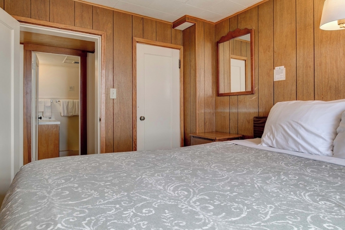 Imagen de la habitación del Hotel Ester Lee Motel. Foto 16