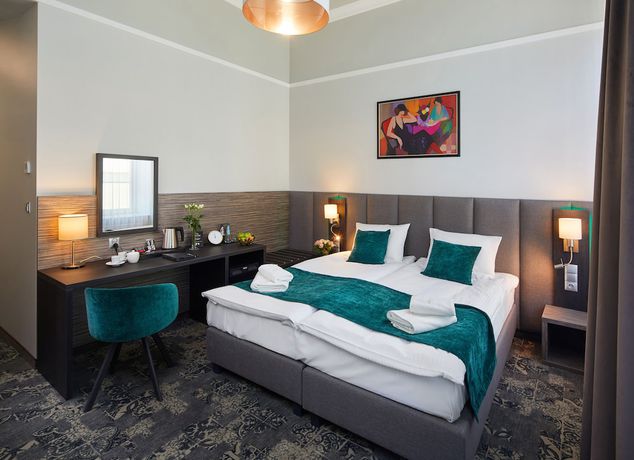 Imagen de la habitación del Hotel Estera. Foto 5