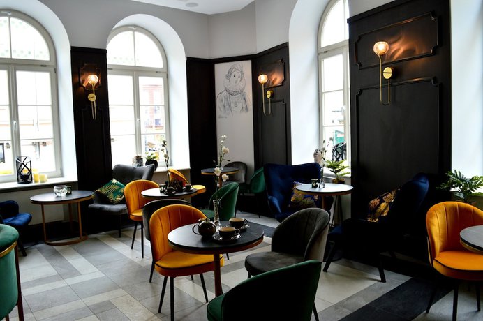 Imagen de los interiores del Hotel Estera. Foto 7