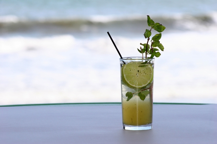 Imagen de la piscina del Hotel Estero Y Mar. Foto 14