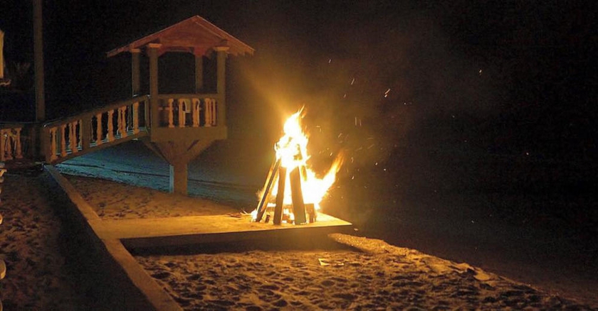 Imagen de los exteriores del Hotel Estero Y Mar. Foto 13