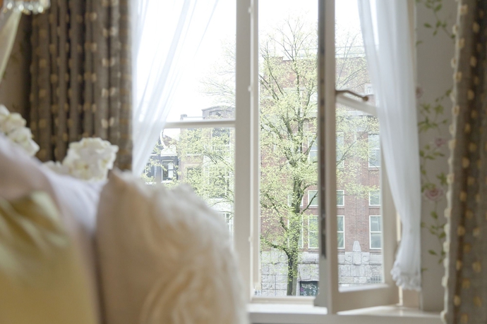 Imagen de la habitación del Hotel Estherea. Foto 10