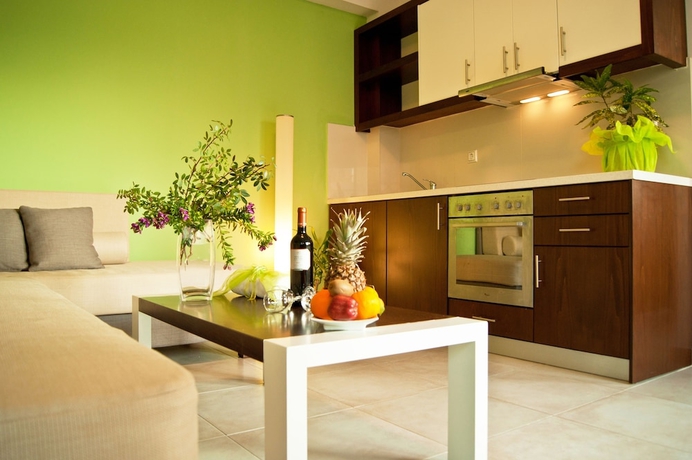 Imagen de la habitación del Hotel Esthisis Suites Chania. Foto 6