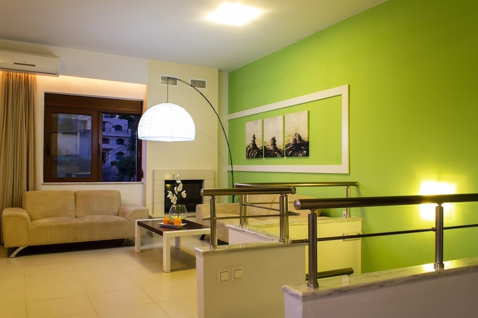Imagen de la habitación del Hotel Esthisis Suites Chania. Foto 18