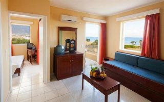 Imagen general del Hotel Estia Beach. Foto 2