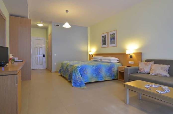 Imagen de la habitación del Hotel Estia, Fenikounta. Foto 3