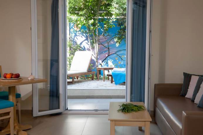 Imagen de la habitación del Hotel Estia, Fenikounta. Foto 16