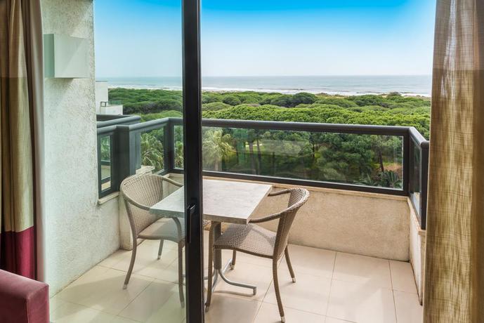 Imagen de la habitación del Hotel Estival Isla Cristina. Foto 8