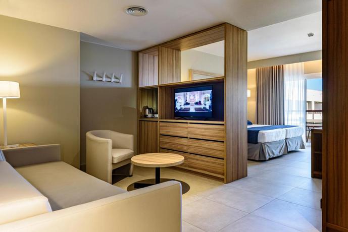 Imagen de la habitación del Hotel Estival Park Almaris. Foto 3