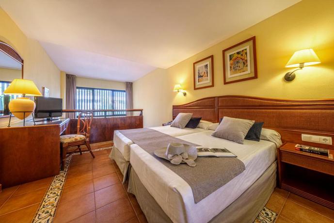 Imagen de la habitación del Hotel Estival Park Marena. Foto 6