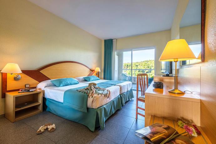 Imagen de la habitación del Hotel Estival Park Silmar. Foto 6