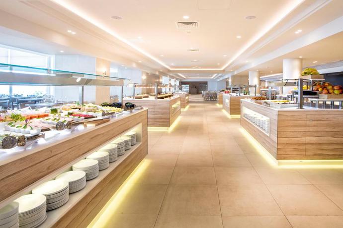 Imagen de los interiores del Hotel Estival Torrequebrada. Foto 19