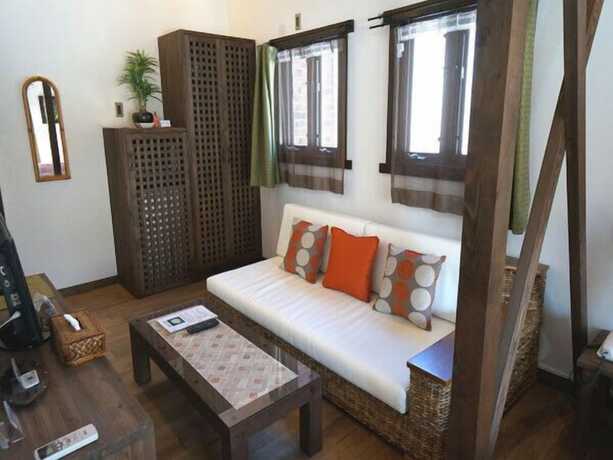 Imagen de la habitación del Hotel Estivant Club. Foto 16
