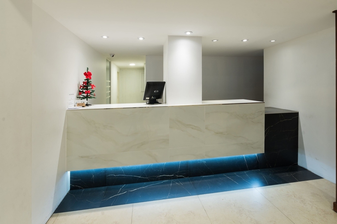 Imagen de los interiores del Hotel Estocolmo. Foto 16