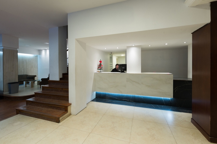 Imagen de los interiores del Hotel Estocolmo. Foto 17