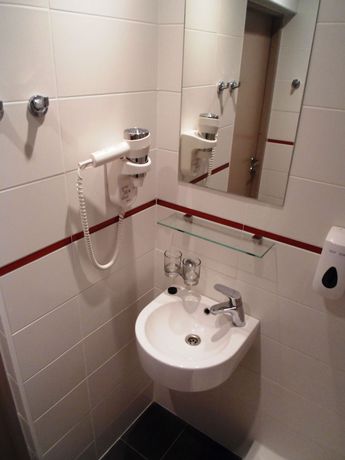 Imagen de la piscina del Hotel Estonia Medical Spa and. Foto 14