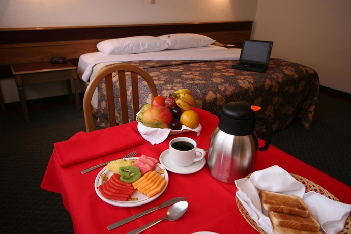 Imagen de la habitación del Hotel Estoril, Ciudad de México. Foto 7